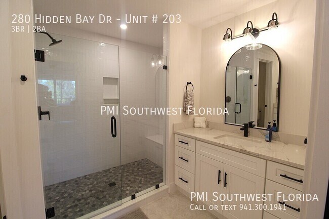 Building Photo - 280 Hidden Bay Dr