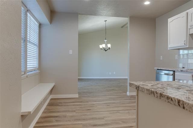 Building Photo - 516 Pinyon Pl