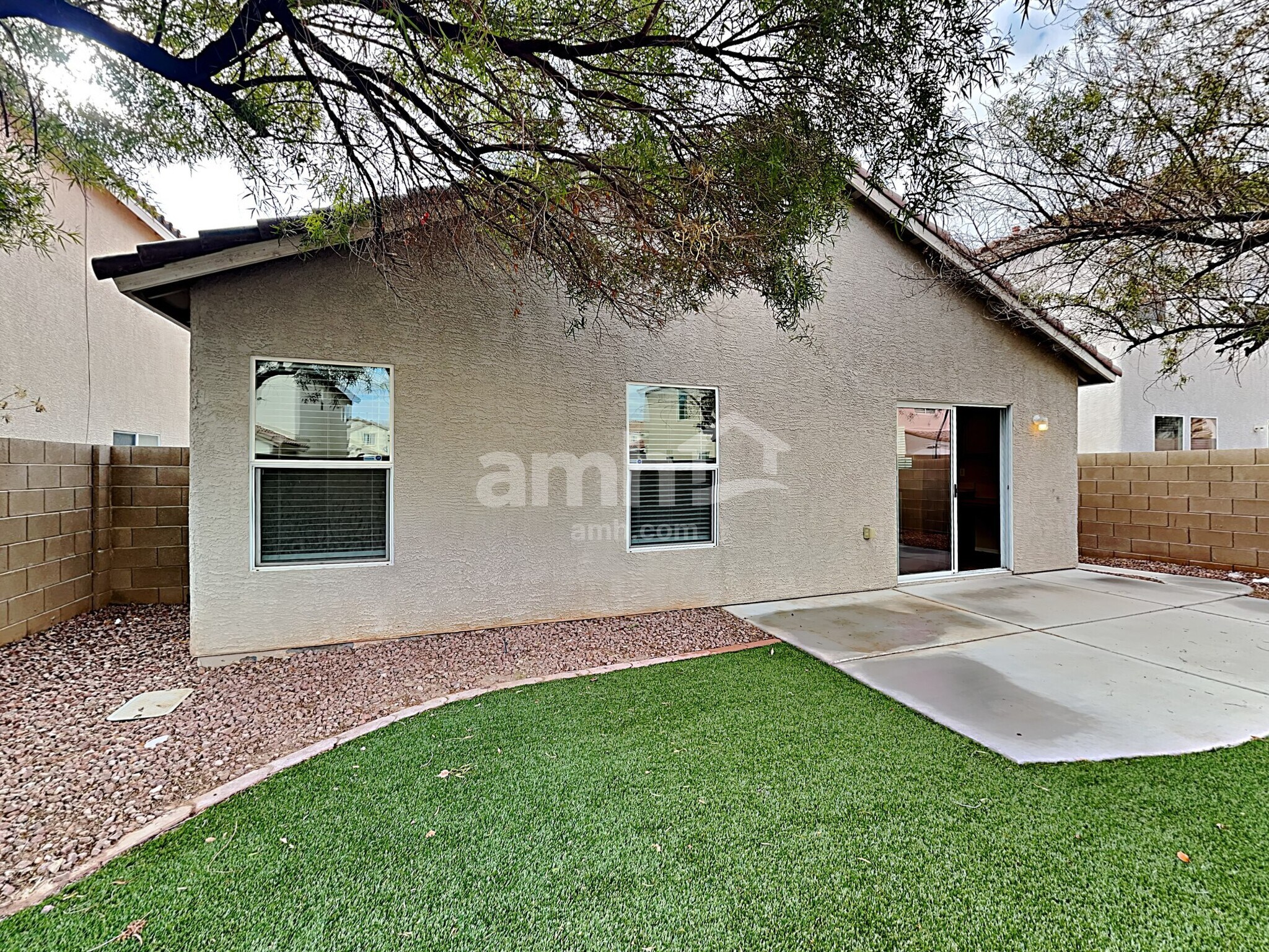 Building Photo - 6358 W Haleh Ave