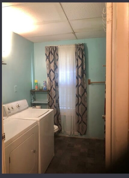 Building Photo - 106 Lancaster St