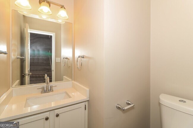 Building Photo - 4022 Paloverde Dr