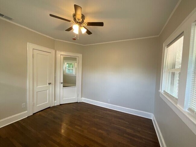Building Photo - **Bright & Stylish 2 Bedroom Atlanta Home ...