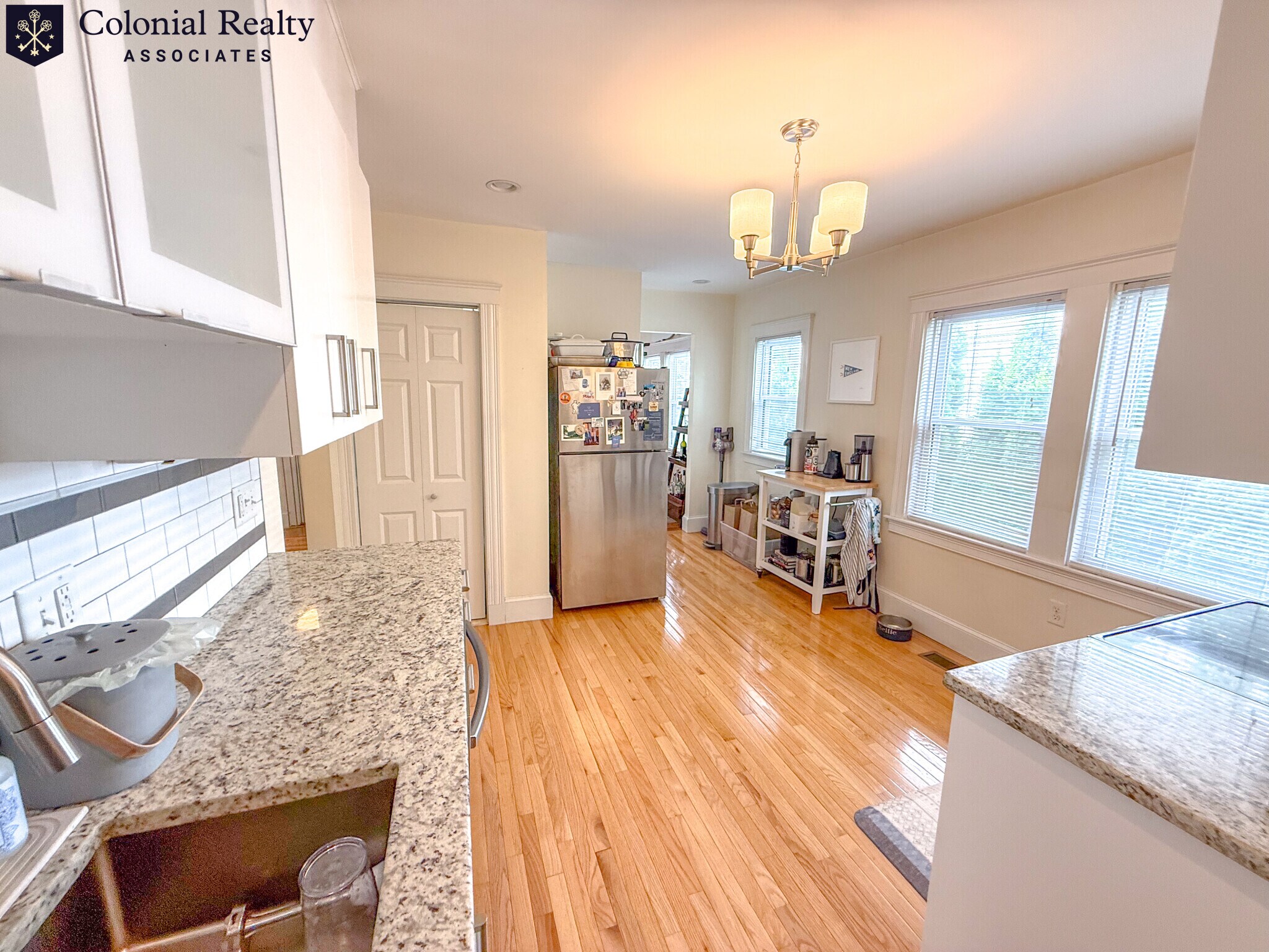 Building Photo - 81 Putnam St