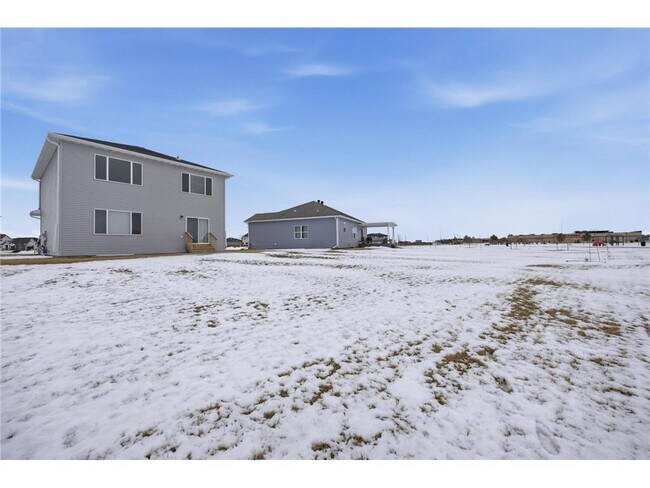 Building Photo - 4759 32nd St S