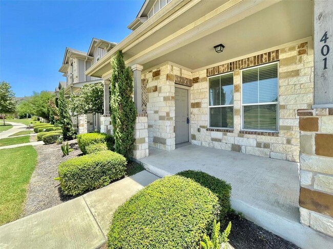 Building Photo - 401 Katmai Cir