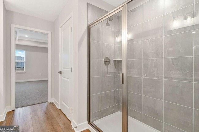 Building Photo - 555 Thatch Ter