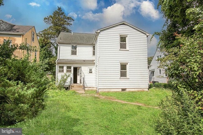 Building Photo - 119 Linden Ln