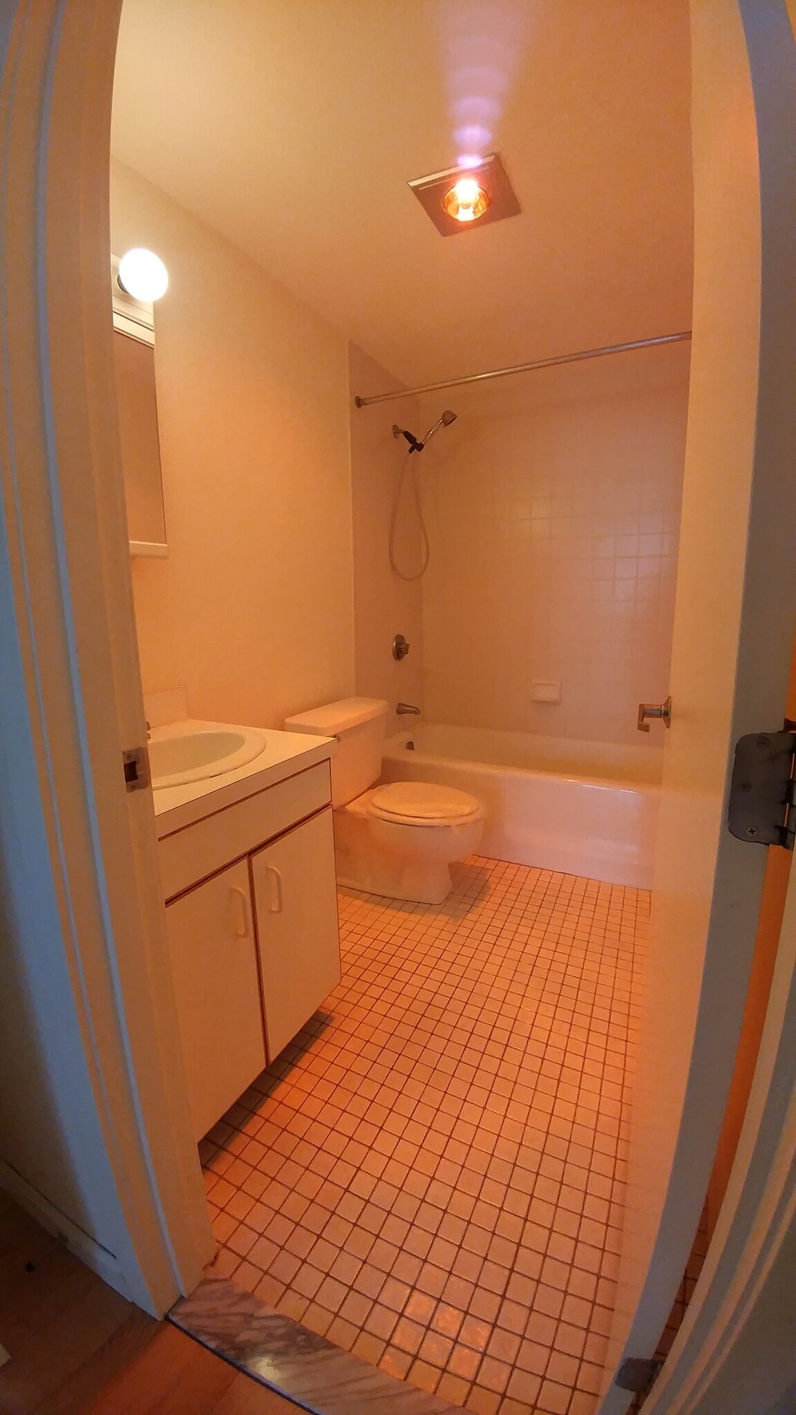 Bath 1 - 50 Watertown St