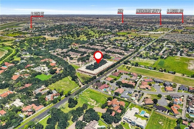 Building Photo - 15 El Rancho Rd