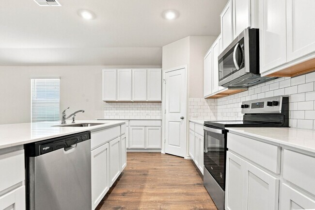 Building Photo - New Construction! 4-Bed 2-Bath Home in Amhurst Community! Available Now!
