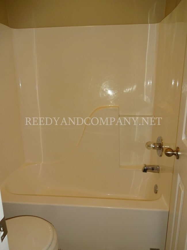 Building Photo - 6714 Whitten Pine Dr