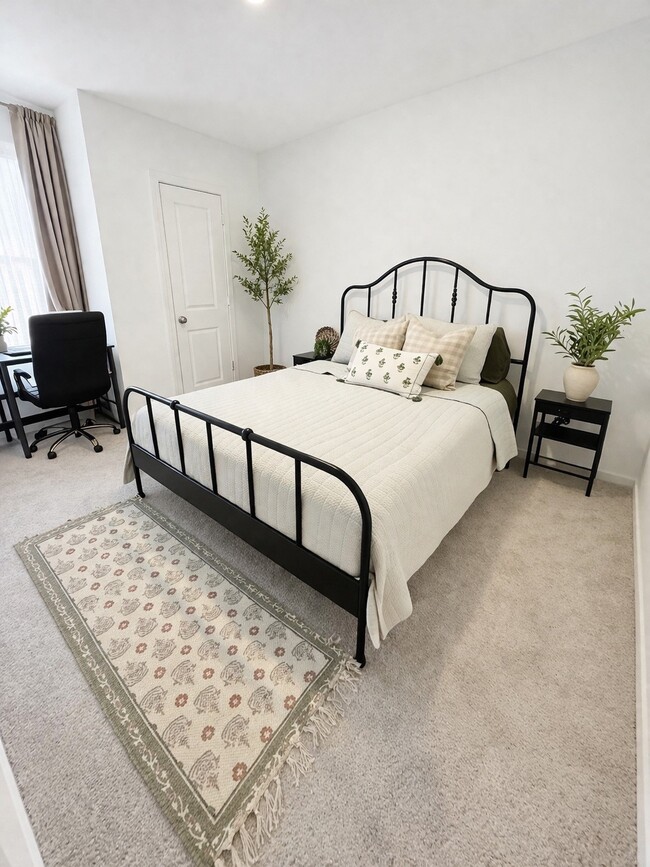Building Photo - 12018 Noble Wood Vlg Dr