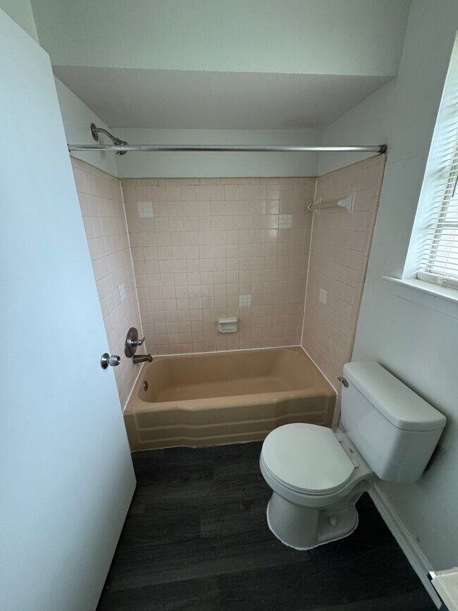 Building Photo - 6493 Marcie St