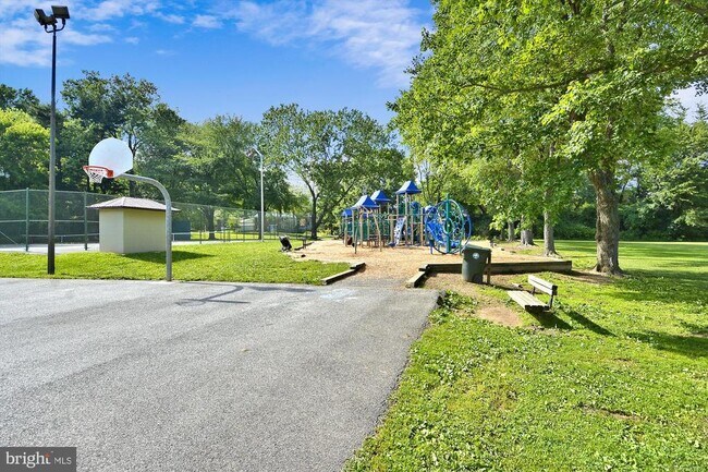 Building Photo - 10703 Hampton Mill Terrace