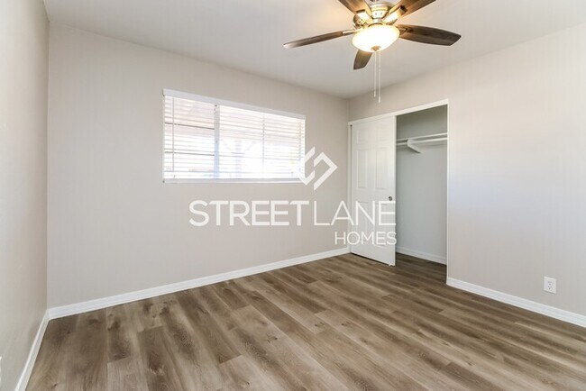 Building Photo - Now offering the first full months rent free!