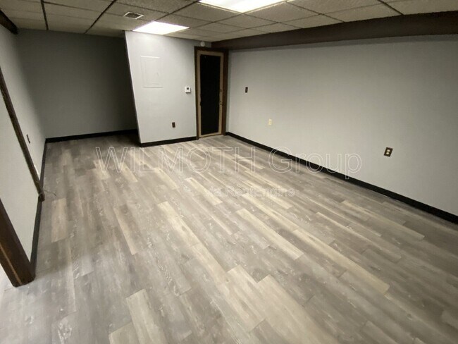 Building Photo - 11903 E Welland St