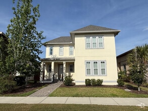 Building Photo - 13342 Beebe Aly
