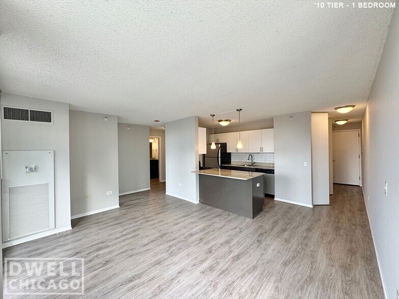 Building Photo - 161 N Jefferson St