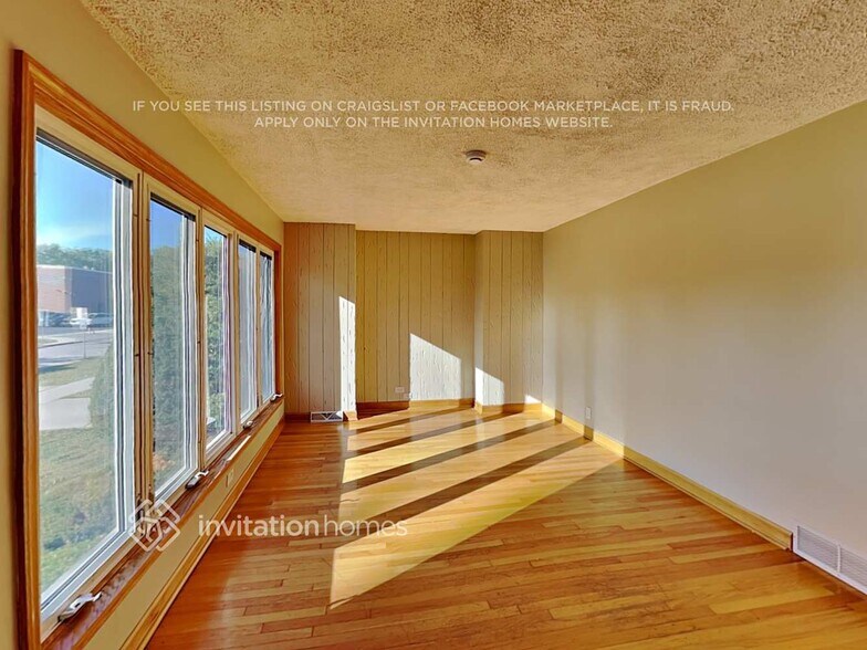 Building Photo - 4329 Madison Ave