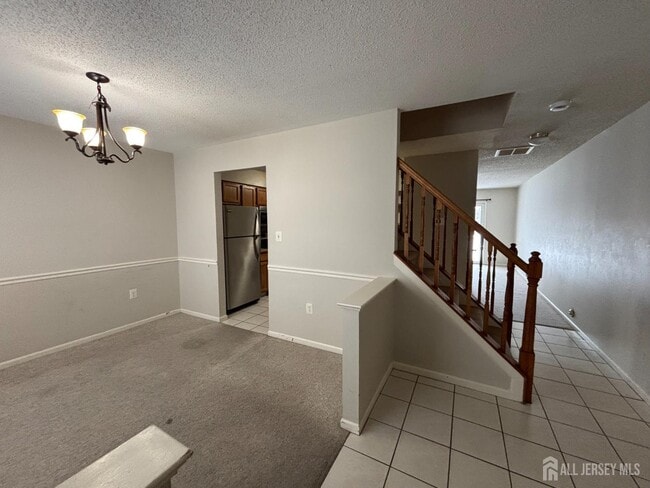 Building Photo - 62 Colleen Ct