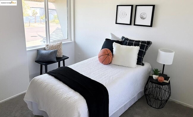 Building Photo - 301 Discovery Bay Blvd