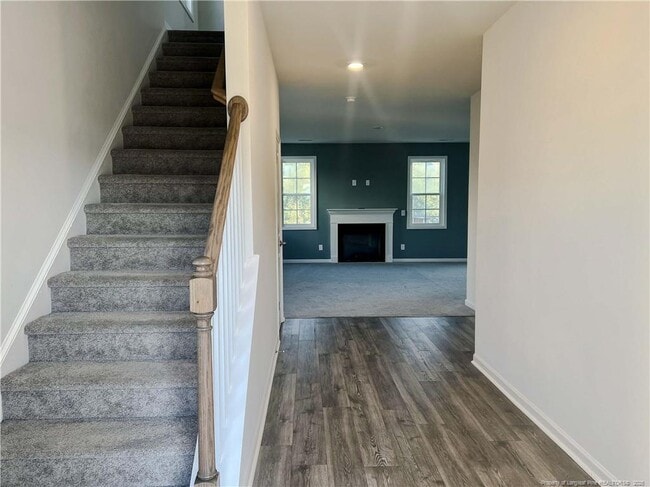 Building Photo - 181 Springhaven Dr