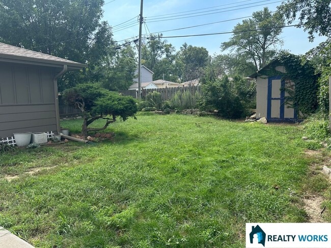 Building Photo - Charming 4 Bed Home