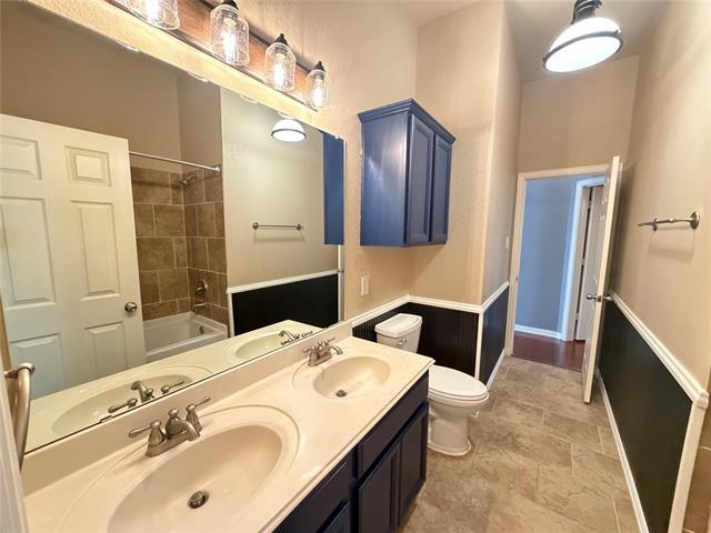 Building Photo - 10329 Stoneside Trl