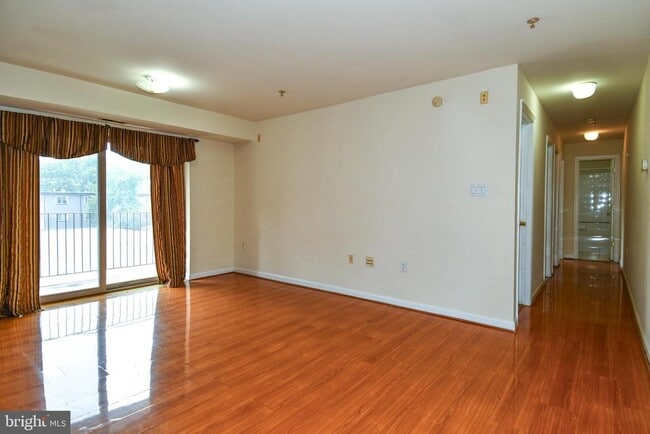 Building Photo - 4116 Ames St NE