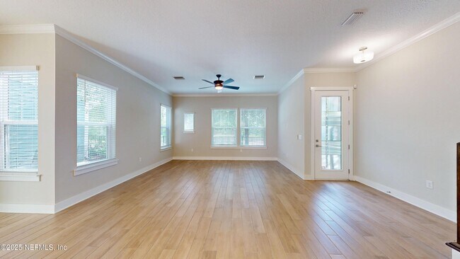 Building Photo - 7430 Beach Walk Place