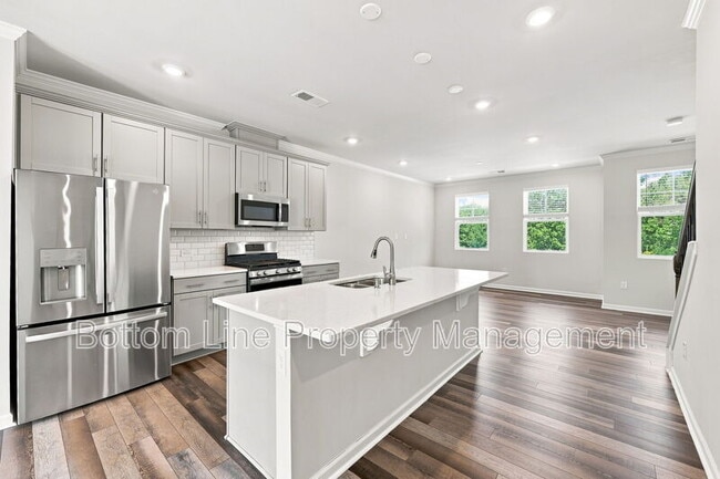 Building Photo - 1204 Lily Loch Wy