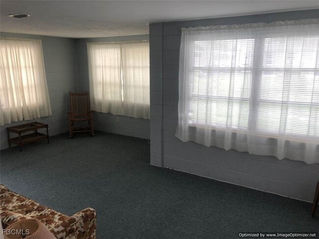 Building Photo - 1119 Wesley St