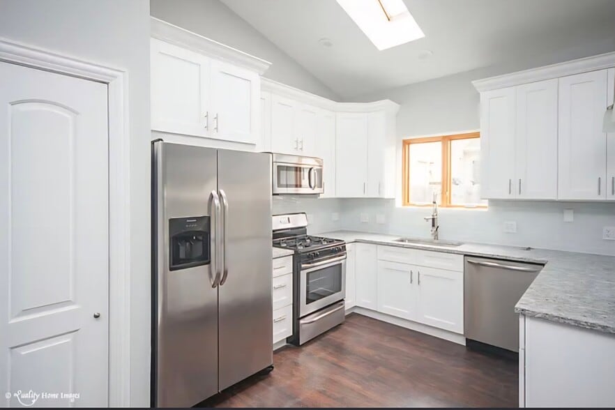 Building Photo - 1219 Blackhawk Dr