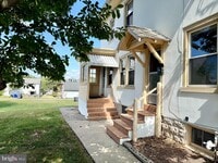 Building Photo - 637 N Charlotte St