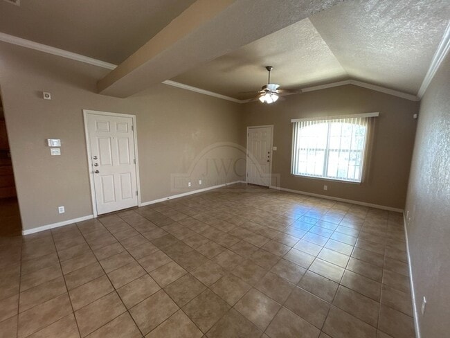 Building Photo - 1305 Powder River Dr