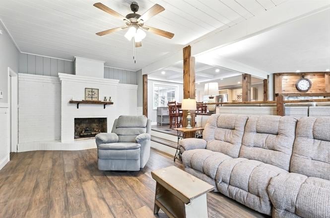 Building Photo - 56 Tallyho Dr