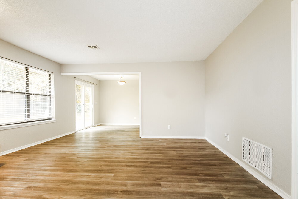 Building Photo - 2717 Paxton Pl