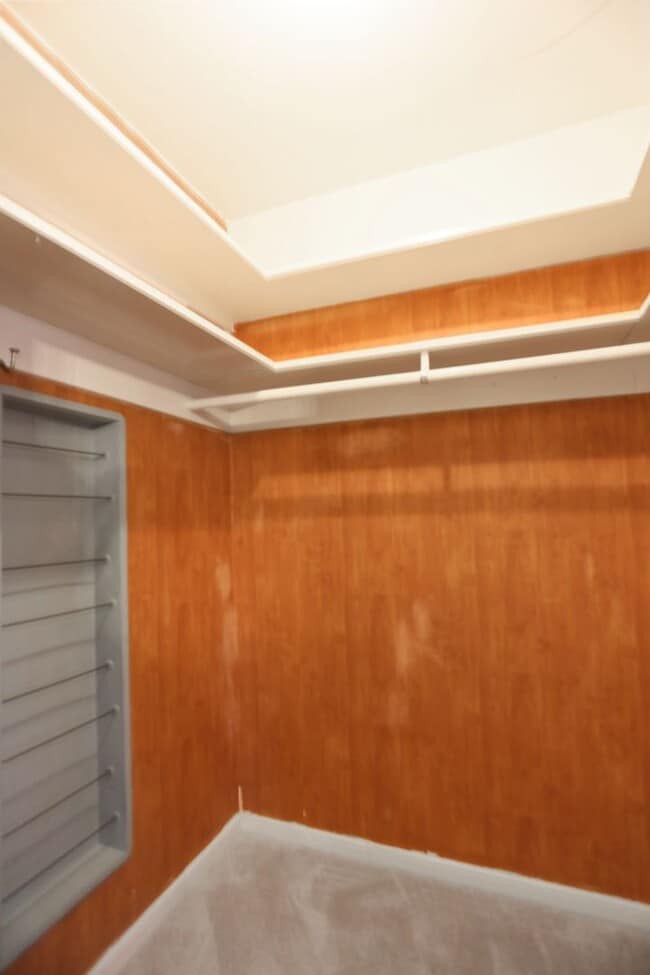 Building Photo - Spacious 2BR/1BA in Glen Park's Miraloma neighborhood, Shared Yard, Pets Considered, Garage (1 Ga...