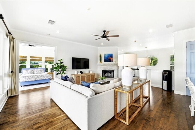 Building Photo - 17902 Crystal Cove