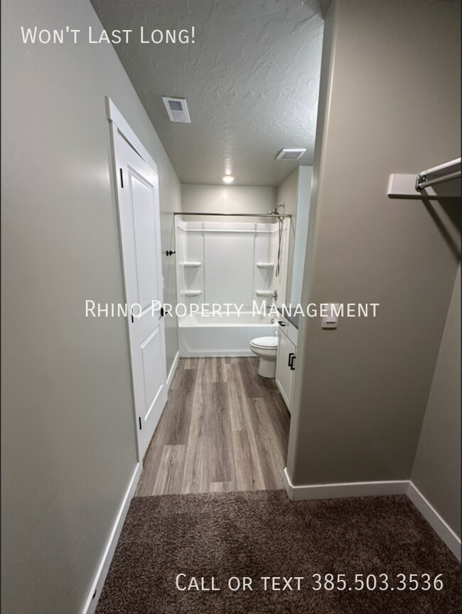 Building Photo - 429 N Northshore Dr