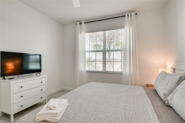 Building Photo - 3250 Weston Manor Dr
