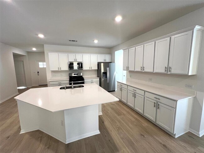 Building Photo - 2724 Indian Clover Trl