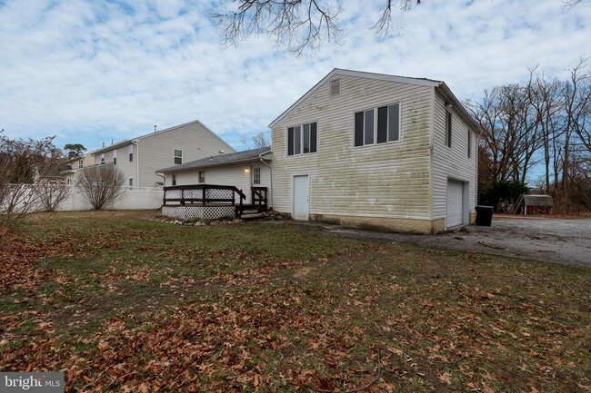 Building Photo - 8306 Aletta Pl