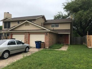 Building Photo - 9102 Sedgemoor Trail