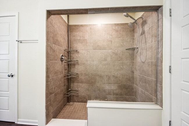 Building Photo - 905 Times Square Dr