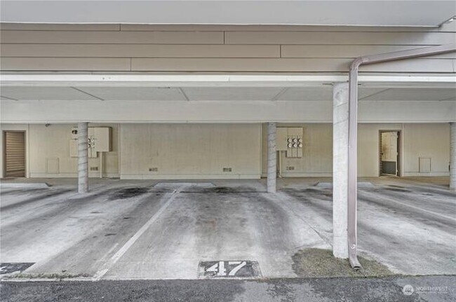 Building Photo - 208 Mountain Park Blvd SW
