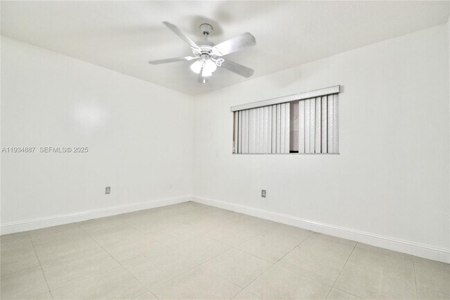 Building Photo - 8520 SW 133rd Avenue Rd