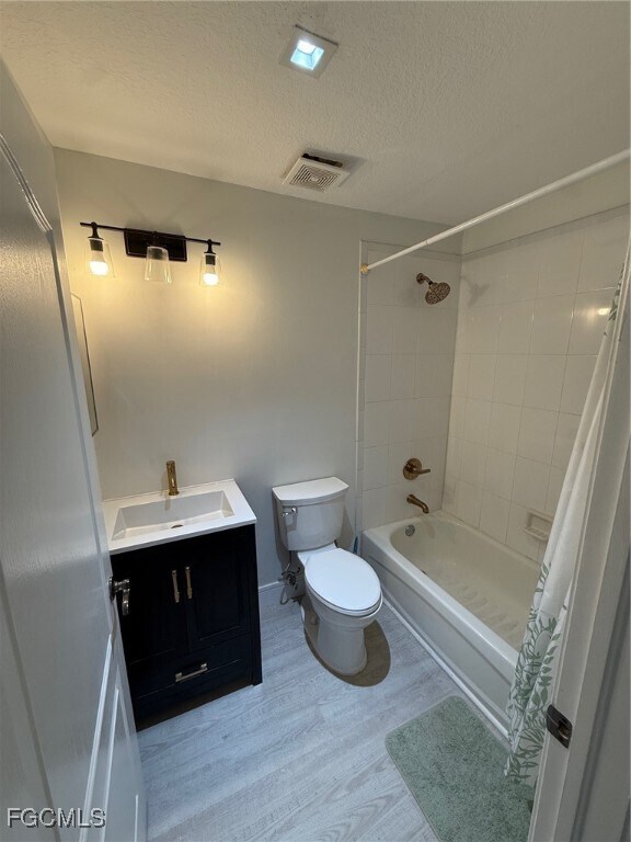 Building Photo - 3335 Everglades Blvd S