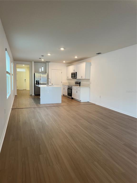 Building Photo - 1541 Fernmeadow St