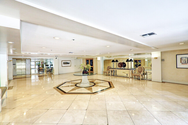 Lobby of Building - 441 N Oakhurst Dr